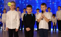 Gwiezdne tarapaty. Świąteczne przedstawienie w Przedszkolu nr 4 w Działdowie