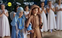 „Wiewióreczki” złożyły życzenia z okazji Dnia Babci i Dziaka
