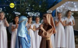 „Wiewióreczki” złożyły życzenia z okazji Dnia Babci i Dziaka