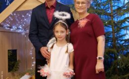 „Wiewióreczki” złożyły życzenia z okazji Dnia Babci i Dziaka