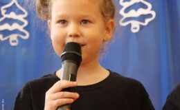 „Jeżyki” na dzień babci i dziadka