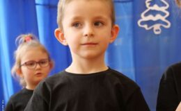 „Jeżyki” na dzień babci i dziadka