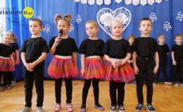 „Jeżyki” na dzień babci i dziadka