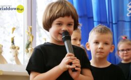 „Jeżyki” na dzień babci i dziadka