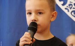 „Jeżyki” na dzień babci i dziadka