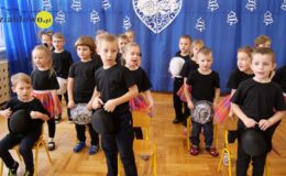 „Jeżyki” na dzień babci i dziadka