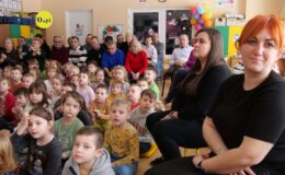 Bożonarodzeniowe przedstawienie w wykonaniu „Zajączków”