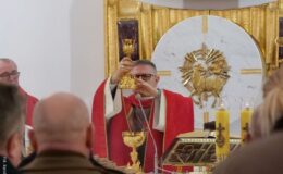 Uroczyste obchody Dnia Pamięci Ofiar Obu Totalitaryzmów