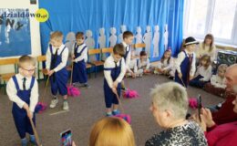 Podróż do młodości ze „Smerfami”