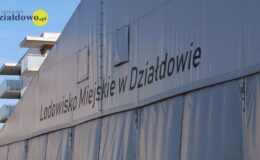 Ferie z MOSiR-em. Nauka jazdy na łyżwach – to był strzał w dziesiątkę