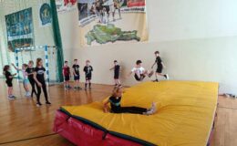Ferie na sportowo – na lodowisku i na hali