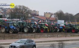 Rolnicy na ulicach Działdowa – ponad 200 ciągników