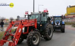 Rolnicy na ulicach Działdowa – ponad 200 ciągników