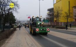 Rolnicy na ulicach Działdowa – ponad 200 ciągników