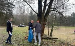 Po bieganiu było sprzątanie – 279. parkrun Działdowo