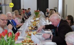 Śniadanie z seniorami