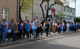 Niebieski Spacer dla Autyzmu ulicami Działdowa