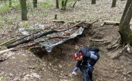 Dzień Ziemi – z tej okazji młodzież sprzątała las