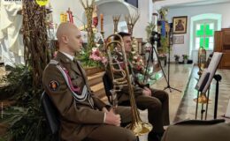 Muzycy uświetnili Liturgię Mszy Świętej w kościele pw. Podwyższenia Krzyża Świętego