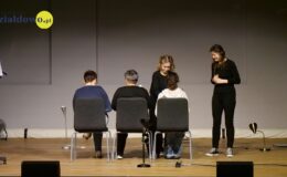 Wyjątkowe wydarzenie – performans na deskach MDK – „Moje ręce krzyczą”