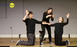 Wyjątkowe wydarzenie – performans na deskach MDK – „Moje ręce krzyczą”