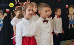 Akademię z okazji „Świąt Majowych” w Przedszkolu nr 5