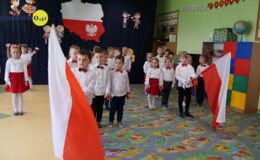 Akademię z okazji „Świąt Majowych” w Przedszkolu nr 5