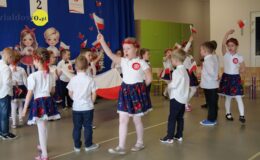 Przedszkolaki tym razem patriotycznie