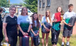 drużyna z Zespołu Szkół Technicznych i Ogólnokształcących w Iłowie-Osadzie z opiekunką Hanną Konicz