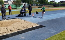 Mityng lekkoatletyczny dla uczniów szkół podstawowych
