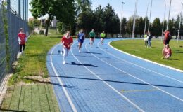 Mityng lekkoatletyczny dla uczniów szkół podstawowych