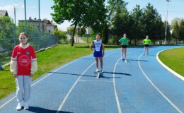 Mityng lekkoatletyczny dla uczniów szkół podstawowych