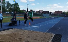 Mityng lekkoatletyczny dla uczniów szkół podstawowych