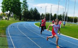 Mityng lekkoatletyczny dla uczniów szkół podstawowych