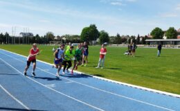Mityng lekkoatletyczny dla uczniów szkół podstawowych