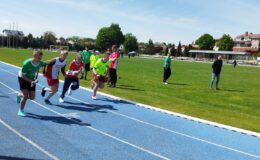 Mityng lekkoatletyczny dla uczniów szkół podstawowych