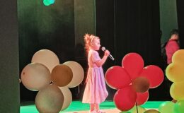 „Gwiazdy to my” – Przegląd Piosenki Dziecięcej 2024. Przedszkolaki przywołały wiosnę już na dobre