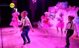 Roztańczone i rozśpiewane przedszkolaki, czyli VI Festiwal Tańca