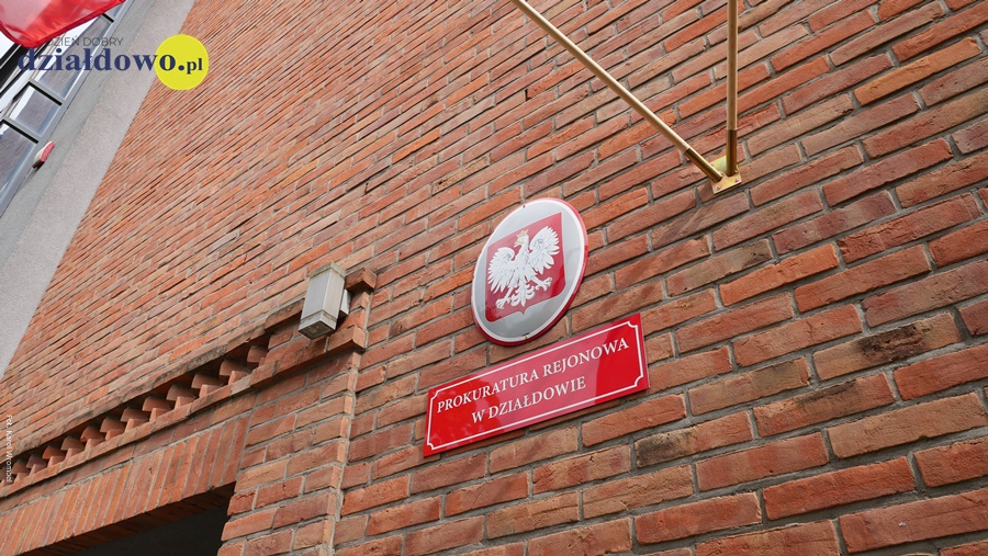 tabliczka z napisem Prokuratura Rejonowa w Działdowie