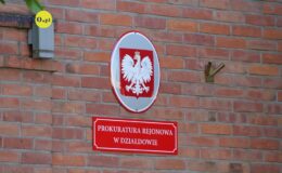 tabliczka z napisem Prokuratura Rejonowa w Działdowie