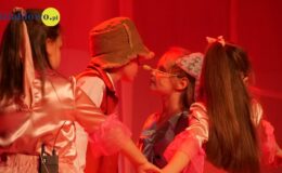Grupy teatralne „Na Maksa” i „Heheszki” na dużej scenie