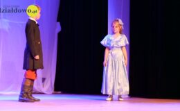 Grupy teatralne „Na Maksa” i „Heheszki” na dużej scenie