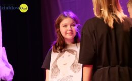Grupy teatralne „Na Maksa” i „Heheszki” na dużej scenie