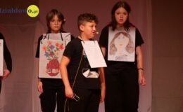 Grupy teatralne „Na Maksa” i „Heheszki” na dużej scenie