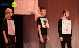 Grupy teatralne „Na Maksa” i „Heheszki” na dużej scenie