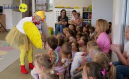 Seniorzy przedszkolakom. „Rzepka” dla dzieci z Przedszkola nr 4