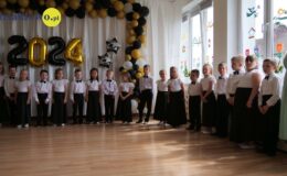 Grupa „Wiewióreczek” z Przedszkola nr 1 uroczyście pożegnały swoje przedszkole