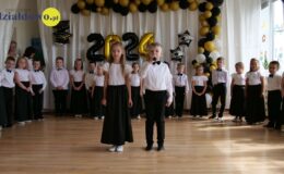Grupa „Wiewióreczek” z Przedszkola nr 1 uroczyście pożegnały swoje przedszkole