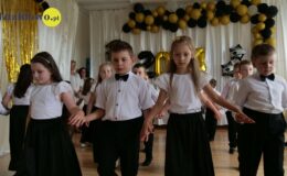 Grupa „Wiewióreczek” z Przedszkola nr 1 uroczyście pożegnały swoje przedszkole