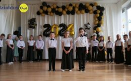 Grupa „Wiewióreczek” z Przedszkola nr 1 uroczyście pożegnały swoje przedszkole